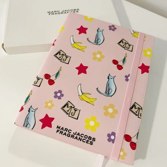 Marc Jacobs Notebook (pink) - Picture 1 of 4